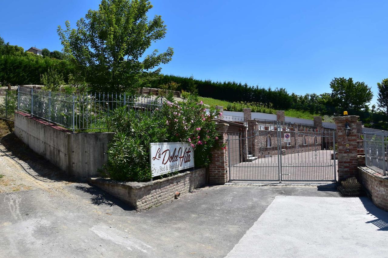 Priocca B&B La Dolce Vita المظهر الخارجي الصورة